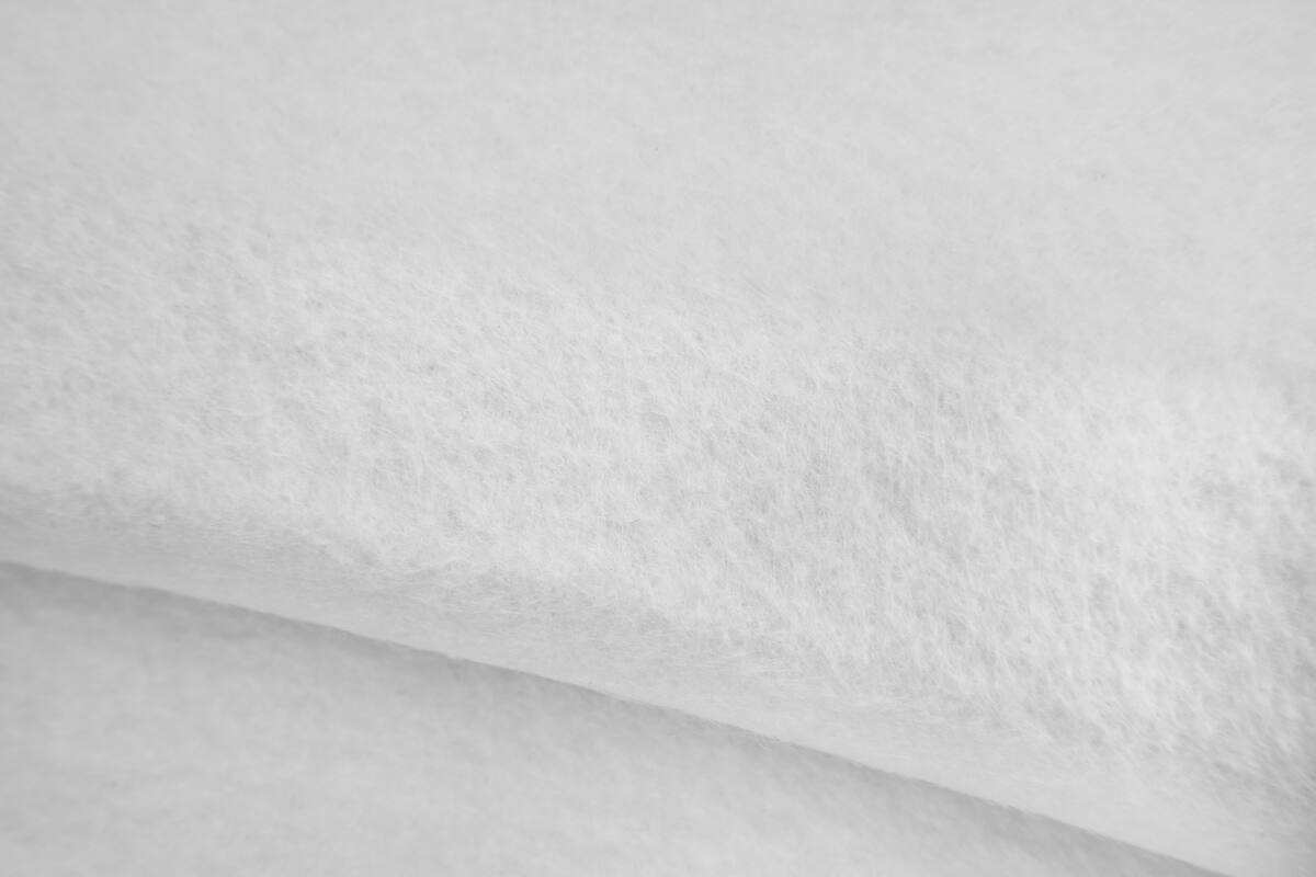 Carpet Non-Woven with anti-slip backing FR, +/- 1.000 g/m2
For subli transfer
+/- 300 g/m2 100% PES non-woven with +/- 700 g/m2 flexible anti-slip gelfoam backing
3,20 x +/- 25 m